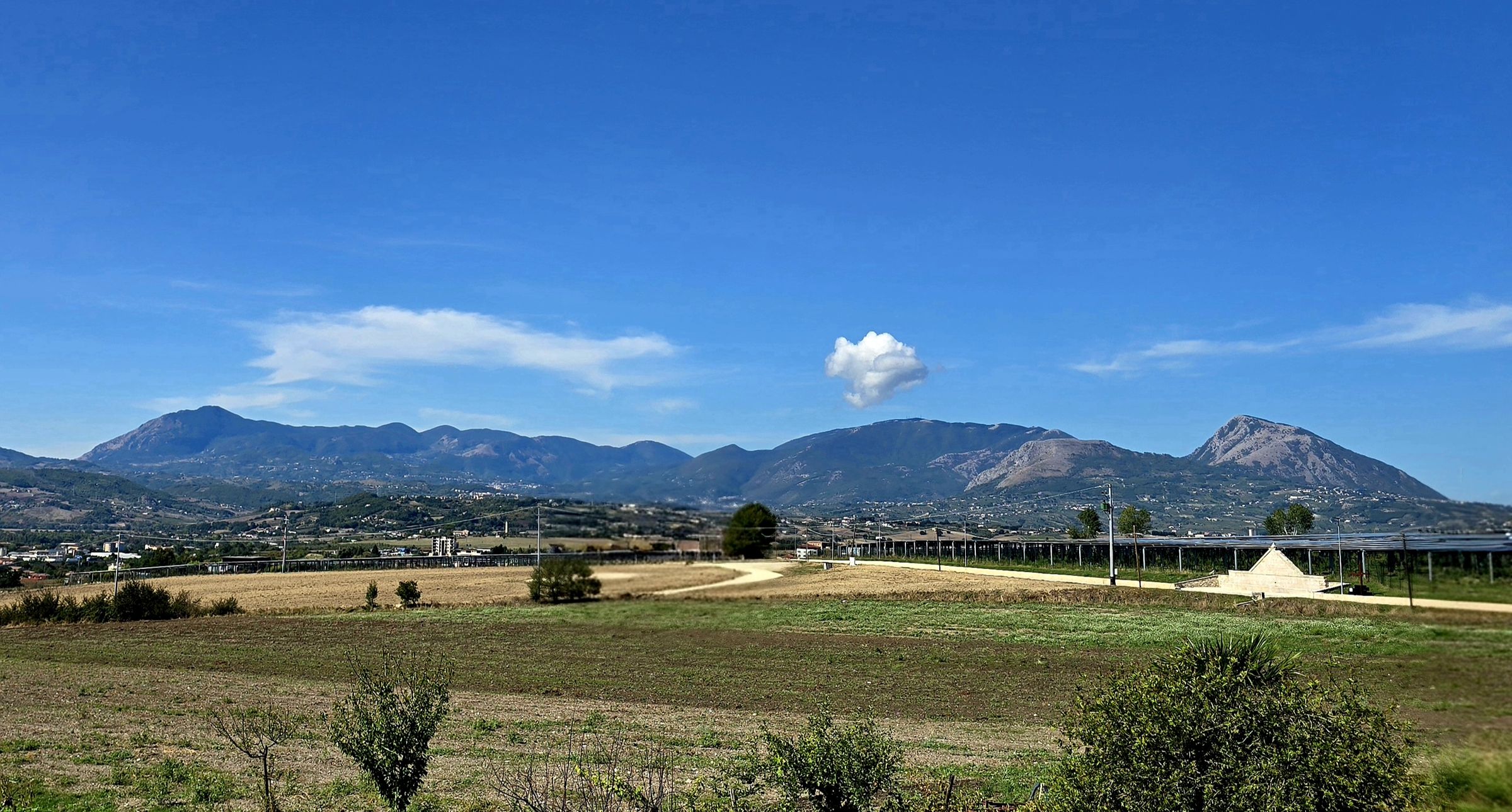 Il massiccio del Taburno-Camposauro visto dalla Masseria Cardoni